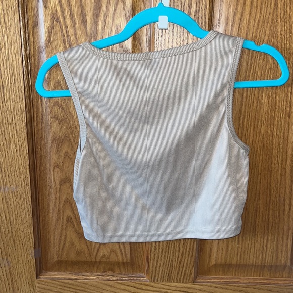 Cropped tan tee from shein - Picture 2 of 3